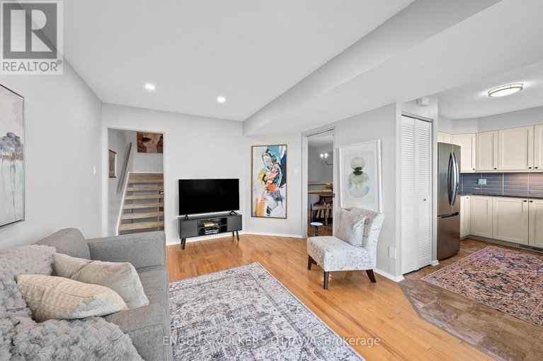 28819601/35-35-belvedere-crescent/lindenlea/ottawa/ontario/K1M0E5_15