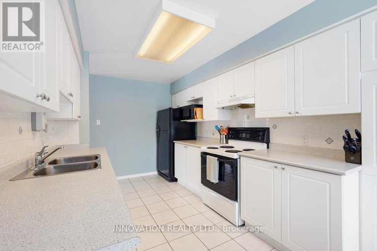 29358021/1500-ambassador-avenue/carson-grove/ottawa/ontario/K1J1G5_15