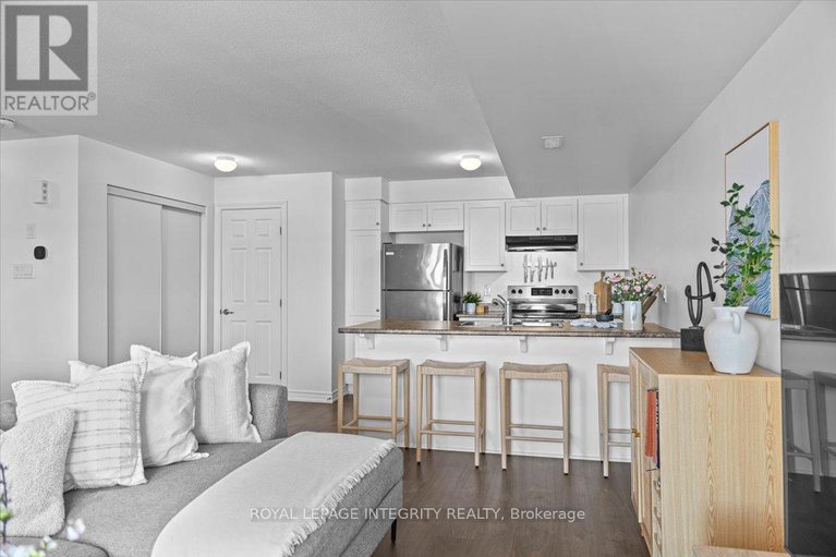 29324940/78-lyrid-private/half-moon-bay/ottawa/ontario/K2J6N3_26