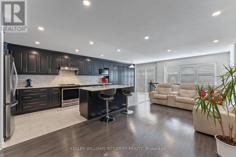28418654/322-lipizzaner-street/stittsville-south/ottawa/ontario/K2S0X9_5