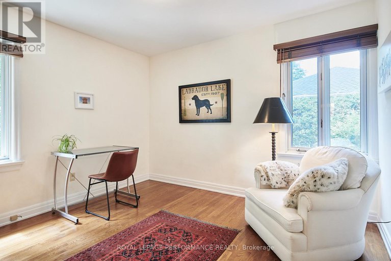 29341619/364-cunningham-avenue/alta-vistafaircrest-heights/ottawa/ontario/K1H6B4_11