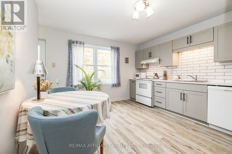 29023598/361-larouche-street/vanier/ottawa/ontario/K1L7L1_8