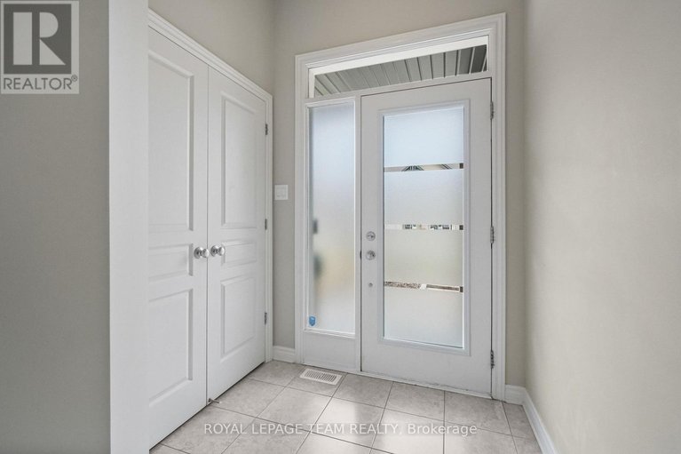 29644662/534-stargazer-crescent/riverside-southgloucester-glen/ottawa/ontario/K4M0H2_3