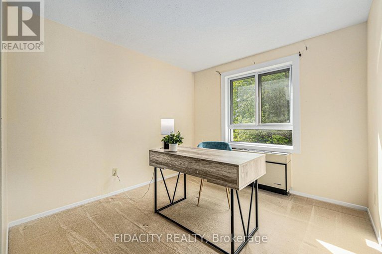 28384635/205-960-teron-road/beaverbrook/ottawa/ontario/K2K2B6_18