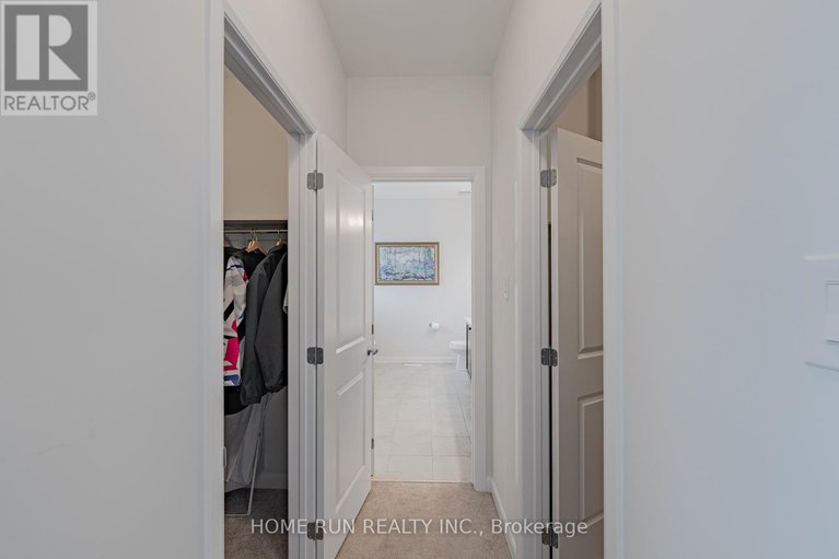 28363794/18-fossa-terrace/half-moon-bay/ottawa/ontario/K2J6W4_31