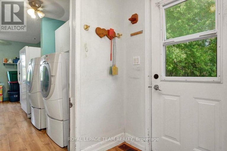 28773548/5684-mccrea-road/augusta-twp/augusta/ontario/K0E1T0_18