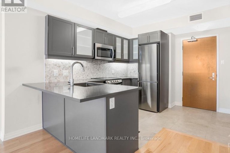 28093767/2607-195-besserer-street/sandy-hill/ottawa/ontario/K1N0B6_15