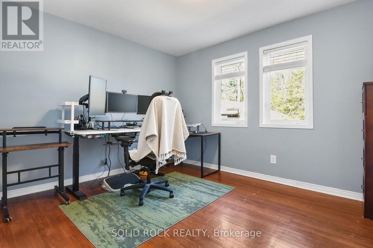 29634428/134-holiday-drive/constance-bay/ottawa/ontario/K0A3M0_20