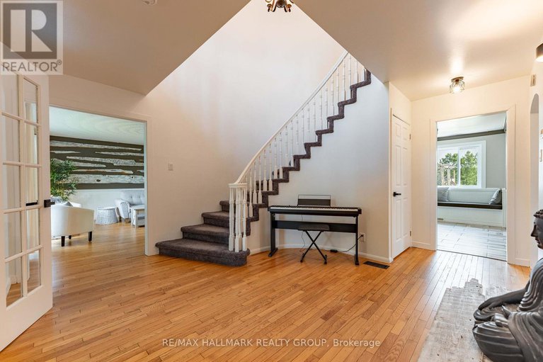 28470245/2914-pattee-road-e/east-hawkesbury-twp/east-hawkesbury/ontario/K6A2R2_6