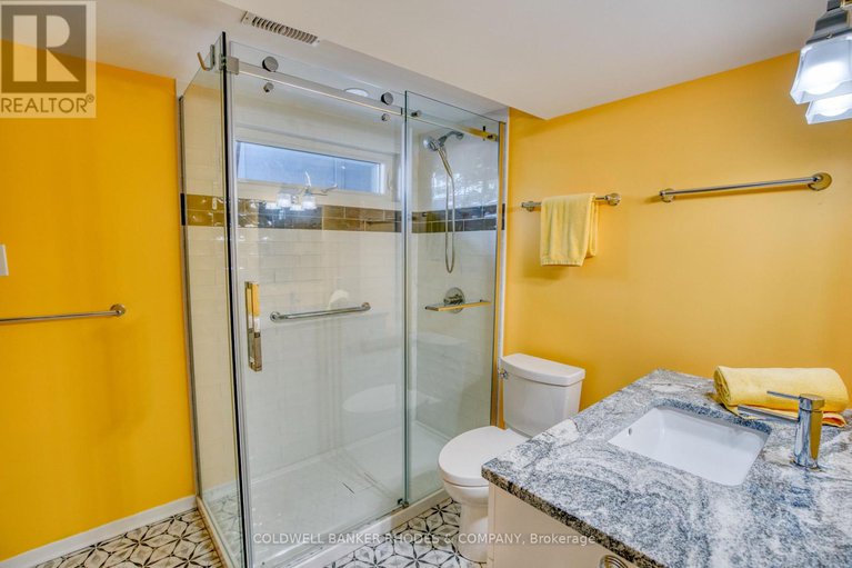 29414464/1858-sharel-drive/urbandale-acres/ottawa/ontario/K1H6W4_26