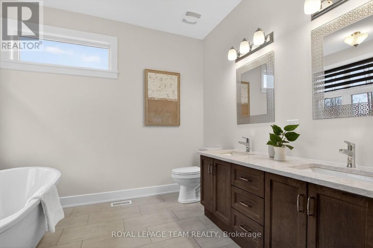 29592017/144-country-meadow-drive/huntley-ward-north-west/ottawa/ontario/K0A1L0_25