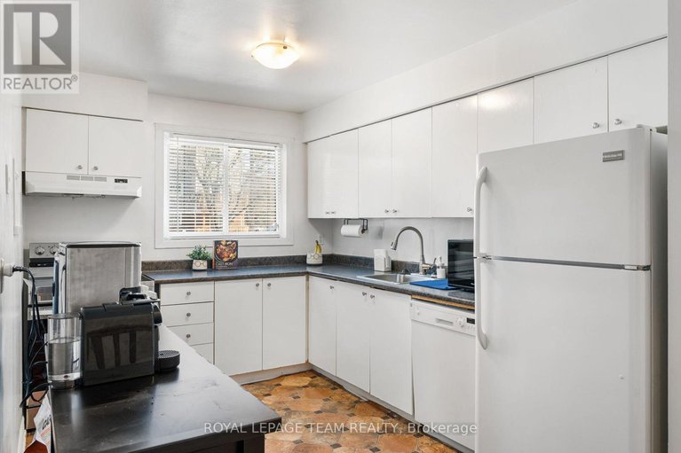 29383734/4-160-fenerty-court/katimavik/ottawa/ontario/K2L3A7_5