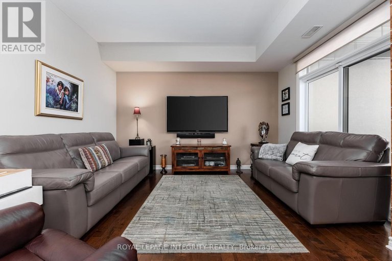 28579915/7-70-prestige-circle/chatelaine-village/ottawa/ontario/K4A0Y1_7