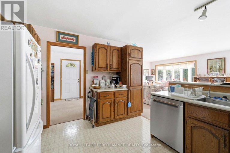 29397472/20276-maple-road/south-glengarry-charlottenburgh-twp/south-glengarry/ontario/K0C2J0_15