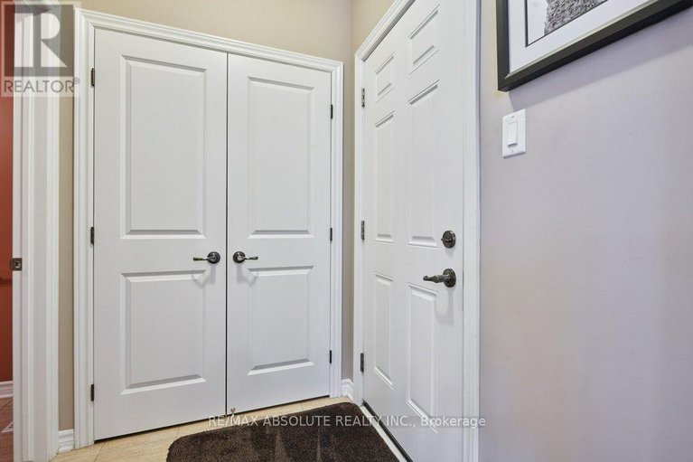 29154128/176-minoterie-ridge/camelot/ottawa/ontario/K2H8S1_16