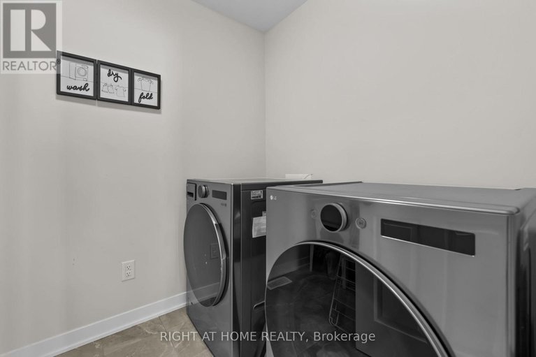 29475389/837-derren-avenue/stittsville-north/ottawa/ontario/K2S3A7_36