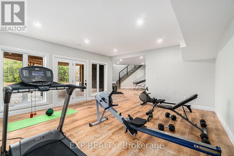28561734/21-constance-lake-road/kanata-north-east/ottawa/ontario/K2K1X7_30