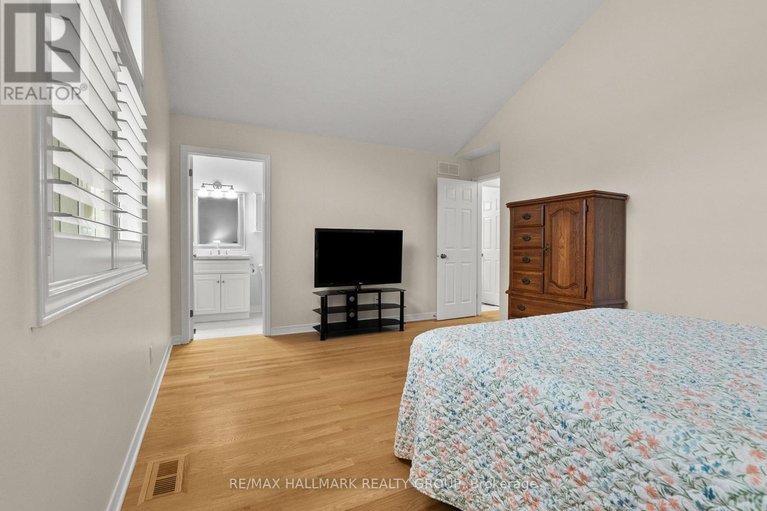 29606024/38-north-harrow-drive/longfields/ottawa/ontario/K2J4V7_21