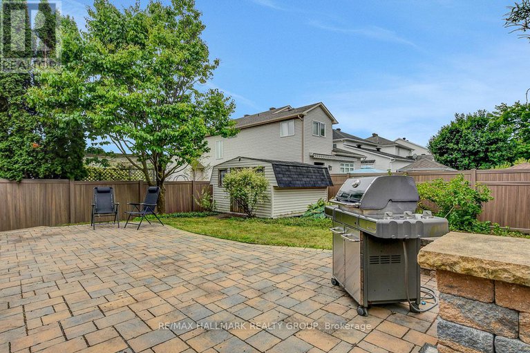 28882866/1166-ambercrest-street/carson-grove/ottawa/ontario/K1J1B2_47