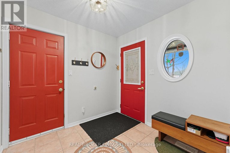 29420694/18-smith-road/north-grenville-twp-kemptville-south/north-grenville/ontario/K0G1T0_8