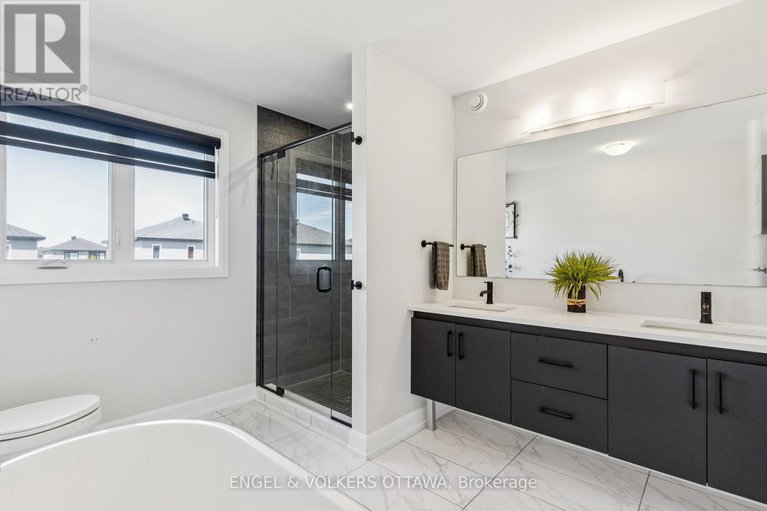 28649203/529-lucent-street/village-of-russell/russell/ontario/K4R0G3_28