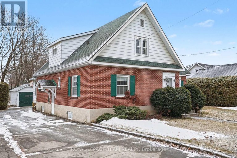 29474751/104-van-buren-street/kemptville/north-grenville/ontario/K0G1J0_3