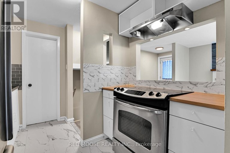 28615037/36a-782-st-andre-drive/hiawatha-parkconvent-glen/ottawa/ontario/K1C4R7_17
