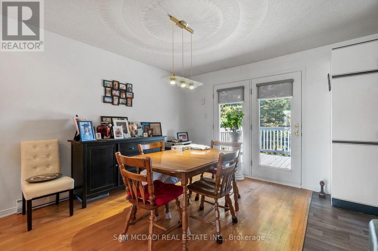 28973878/2705-laurier-street/town-of-rockland/clarence-rockland/ontario/K4K1A3_13