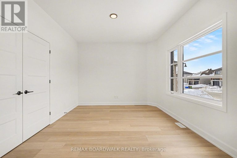 29312139/444-aurora-street/russell-twp/russell/ontario/K4R0L3_12