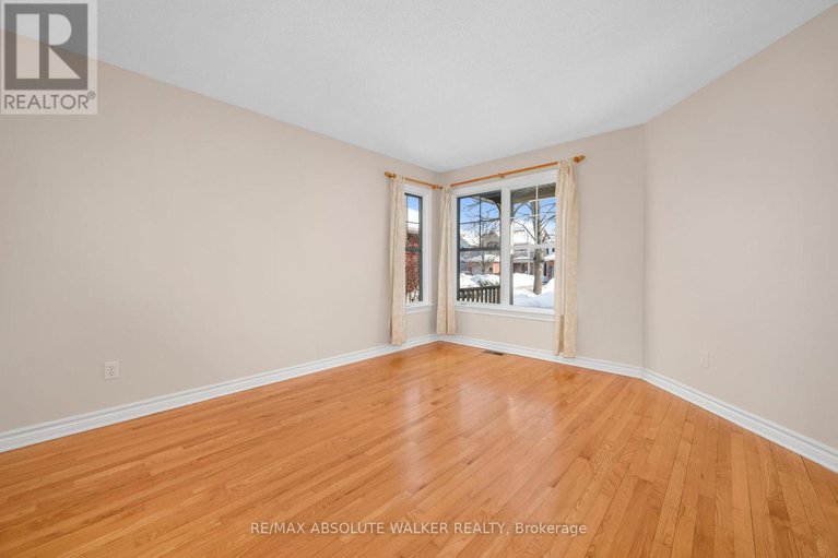 29397821/56-vermont-avenue/barrhaven-east/ottawa/ontario/K2G6M1_12