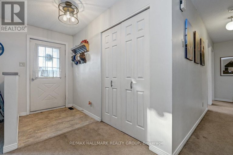 28915489/20-hilltop-crescent-s/kemptville/north-grenville/ontario/K0G1J0_3