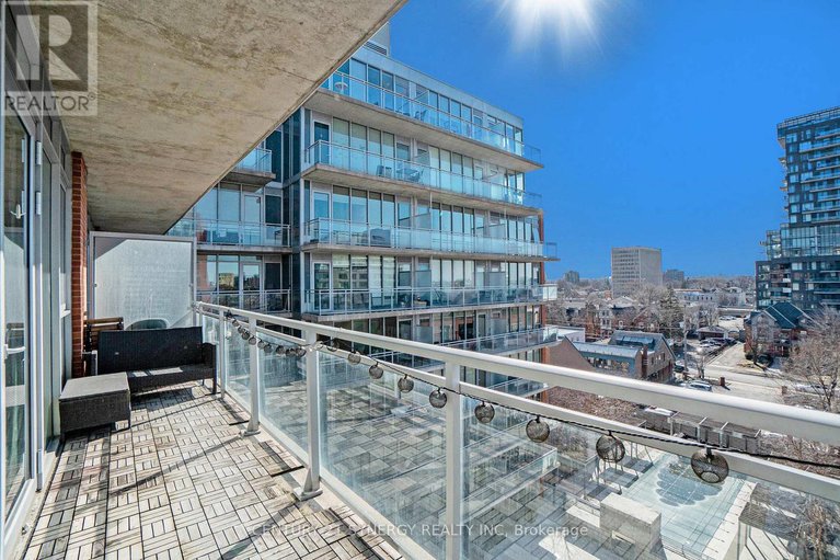 28602990/633-340-mcleod-street/ottawa-centre/ottawa/ontario/K2P1A4_19