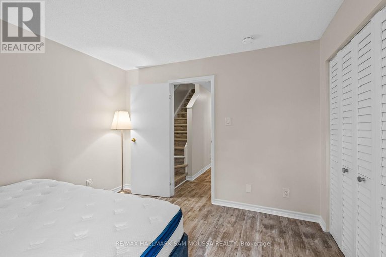 28638371/1178-blasdell-avenue/manor-park/ottawa/ontario/K1K4H5_25