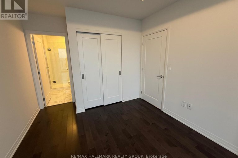 28910919/2406-805-carling-avenue/west-centre-town/ottawa/ontario/K1S5W9_6