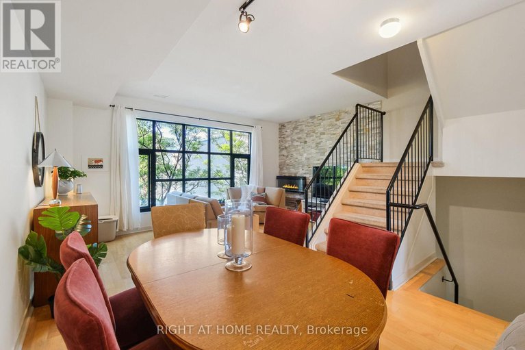 28407268/19-tuscan-private/west-centre-town/ottawa/ontario/K1R1C6_16