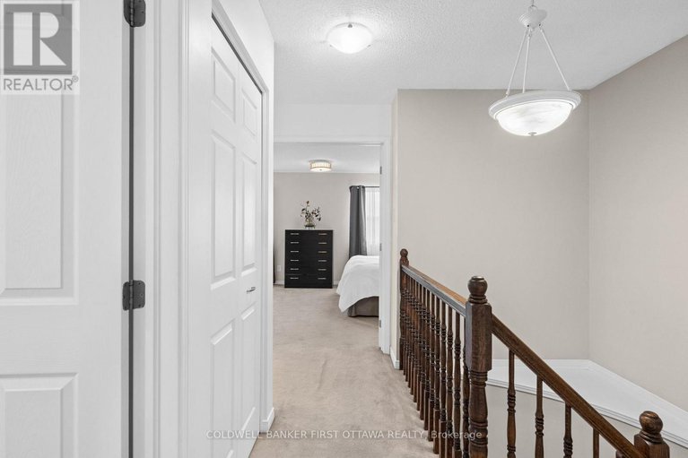 28656306/280-applecross-crescent/morgans-grantsouth-march/ottawa/ontario/K2K0C4_20