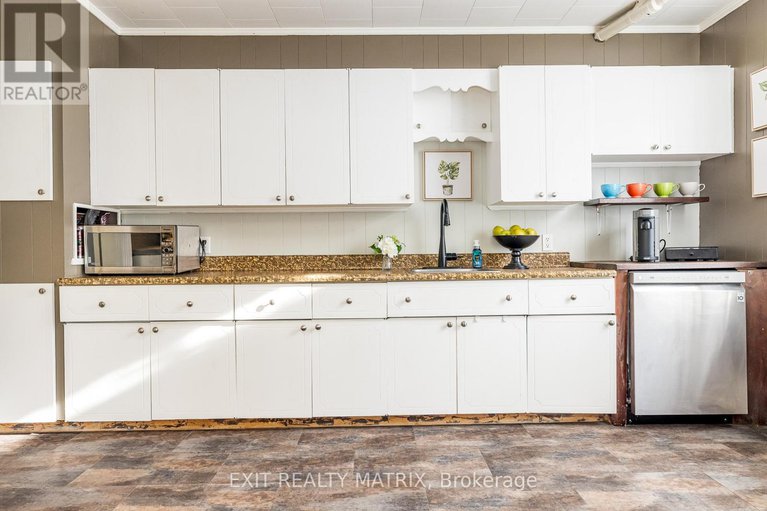 29086083/107-george-street/lanark-highlands-lanark-village/lanark-highlands/ontario/K0G1K0_10