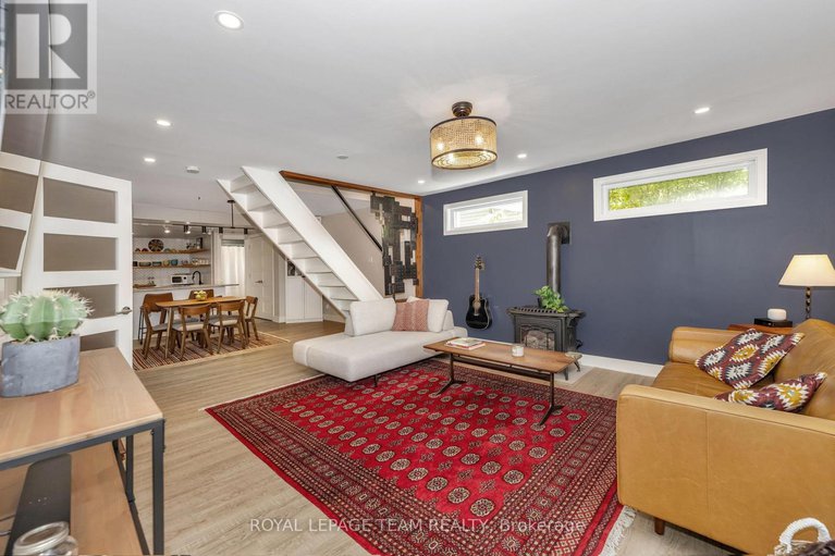 28410245/2748-rowatt-street/britannia/ottawa/ontario/K2B6N9_7