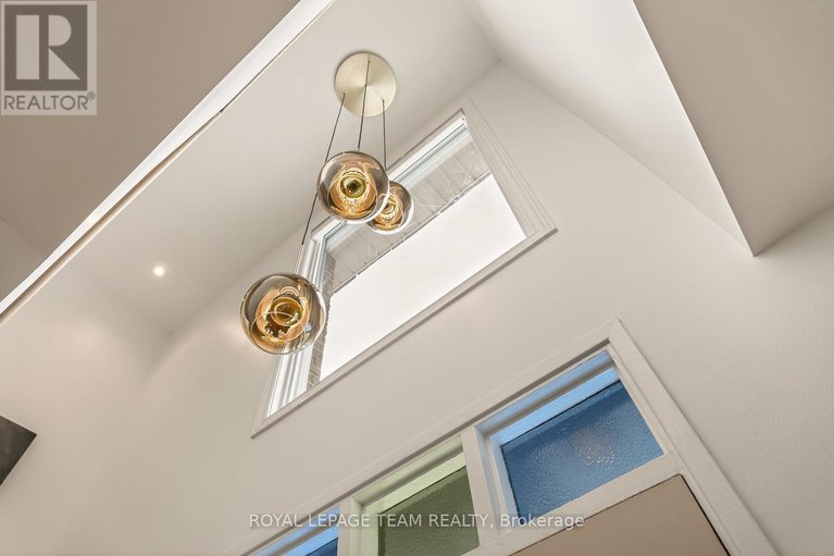 29166982/10-174-dufferin-road/lindenlea/ottawa/ontario/K1M2A6_21