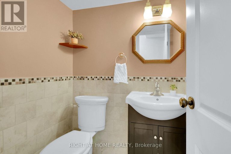 28284390/5-moorside-private/carleton-heights/ottawa/ontario/K2C3P4_37