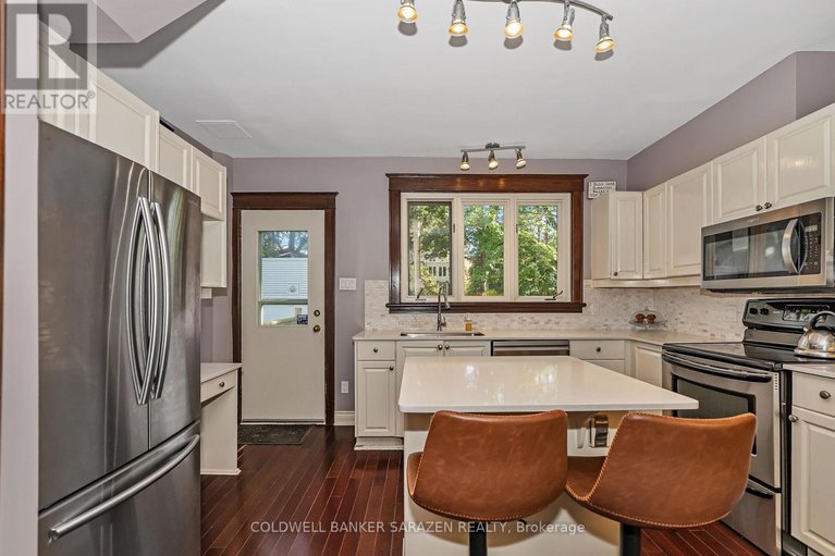 29362996/211-b-melrose-avenue/civic-hospital/ottawa/ontario/K1Y1V3_12