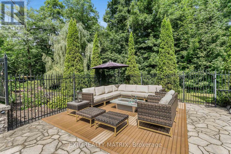 29406334/1271-georges-vanier-drive/cumberland-ridge/ottawa/ontario/K4C1R6_44