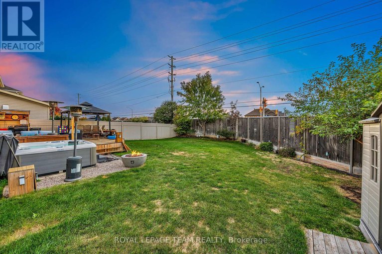 28979788/200-kinloch-court/stonebridge/ottawa/ontario/K2J5S9_47