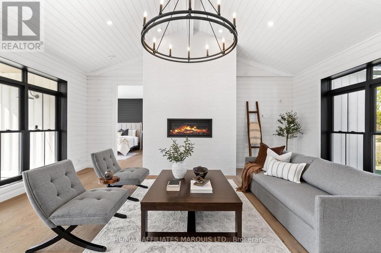 28884682/3978-squire-road/north-glengarry-kenyon-twp/north-glengarry/ontario/K0C1B0_10