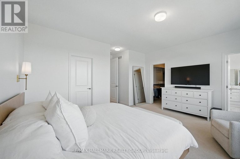 28632763/824-henslows-circle/avalon-west/ottawa/ontario/K4A5H6_21