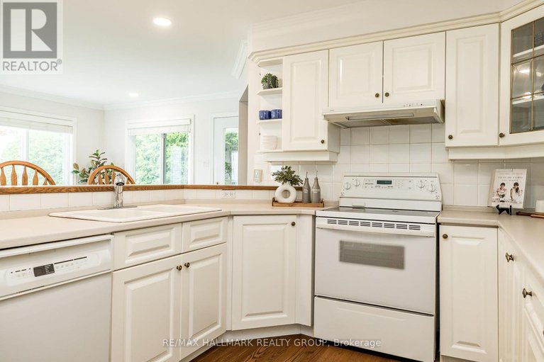 28987847/12-ancona-crescent/briargreen/ottawa/ontario/K2G0N8_21