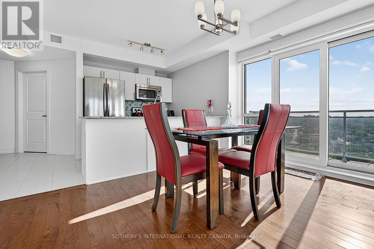 28674722/1509-90-landry-street/vanier/ottawa/ontario/K1L0A9_12