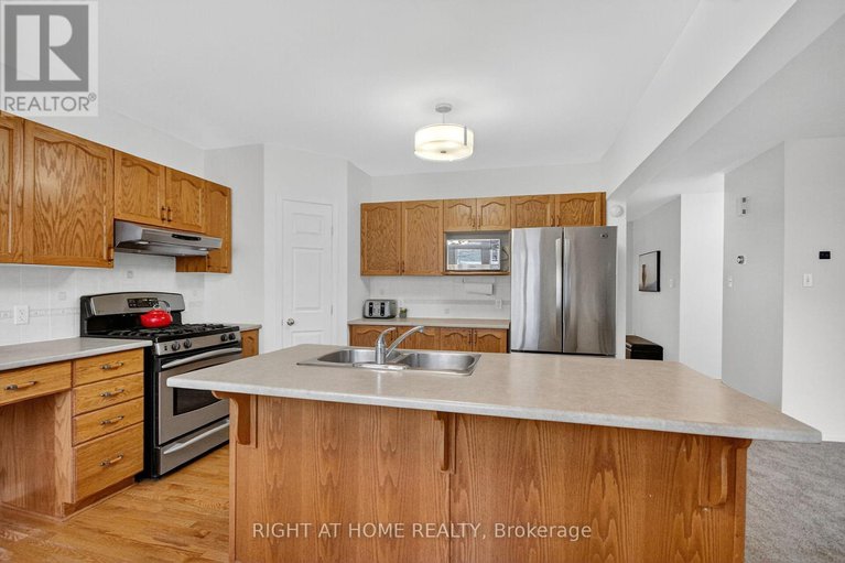 29017567/150-abaca-way/stittsville-north/ottawa/ontario/K2S2C2_11