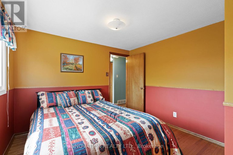 28409524/40-hadley-circle/bells-corners/ottawa/ontario/K2H6N9_21