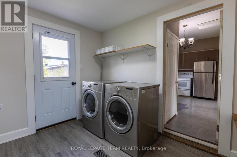 28322288/48-mcgonigal-street-e/arnprior/arnprior/ontario/K7S1L4_10